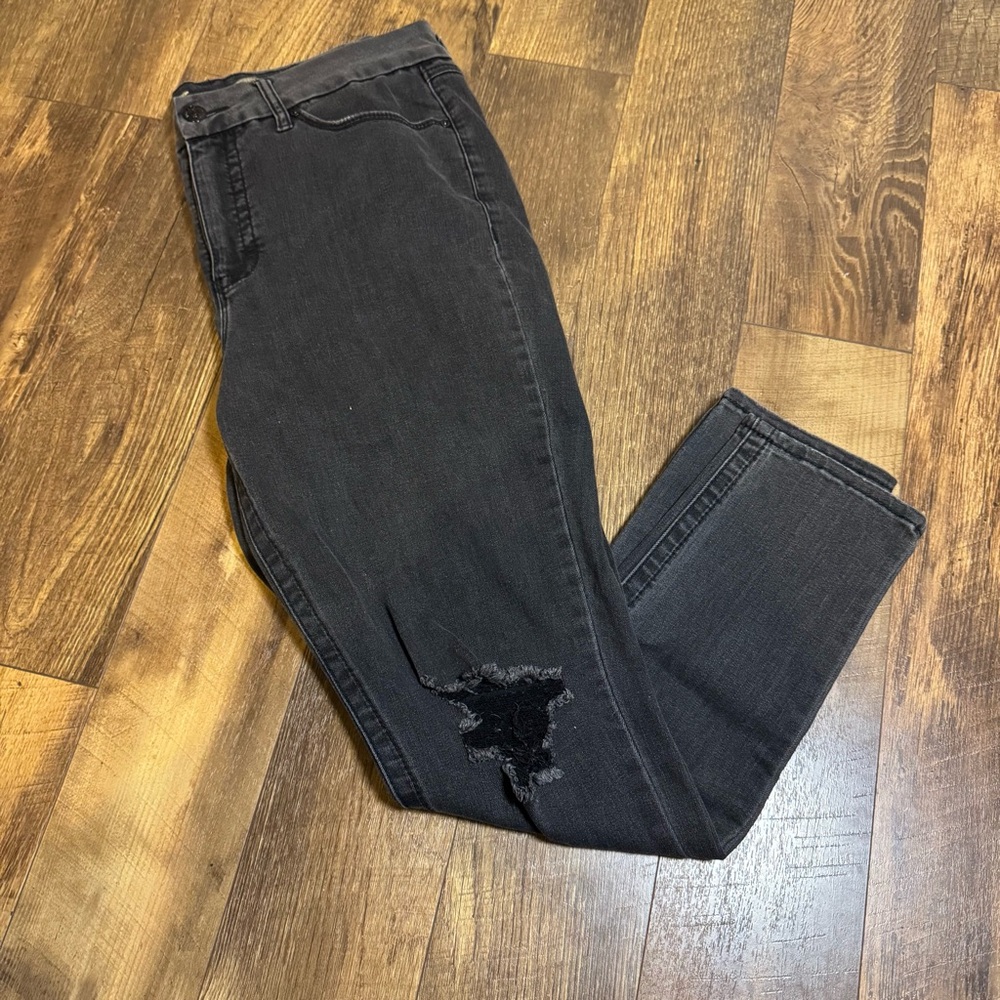 Seven7 Tummyless High Rise Skinny Jeans 16 Black Distressed